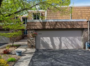 10206 Berkshire Rd, Bloomington, MN 55437