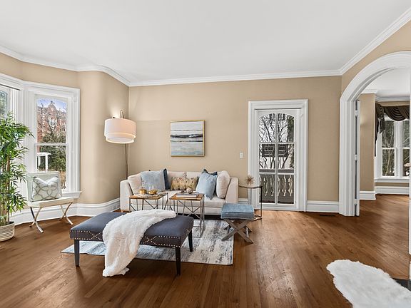 4th image of 2236 Ridge Ave