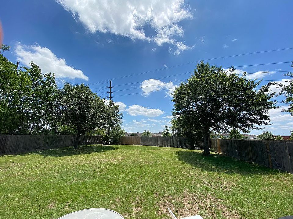 2nd image of 5118 Summit Lodge Dr