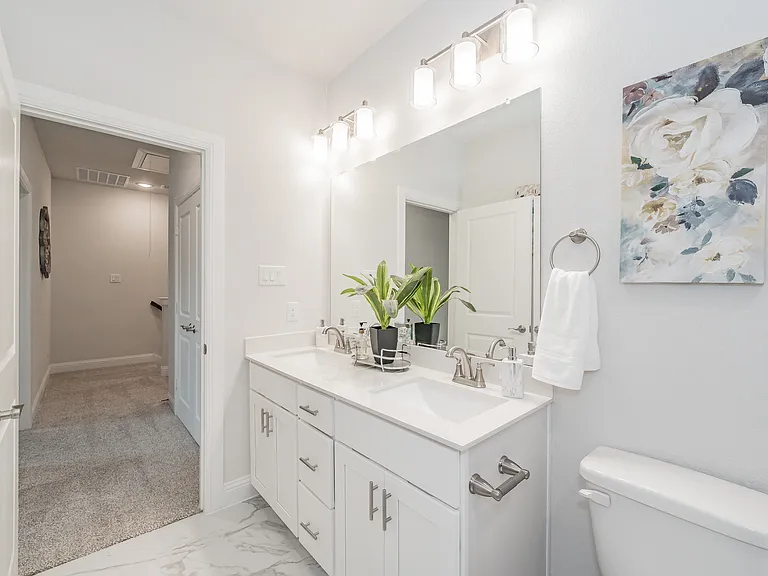 9713 Thorncrown Ln — Photo 21