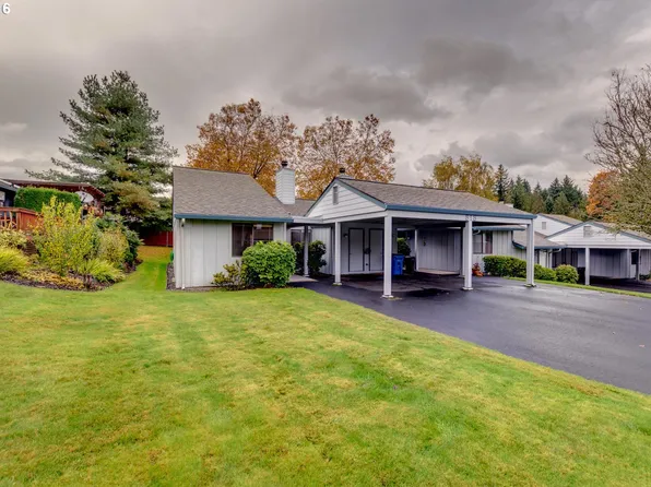 818 NW 133rd St Unit 34-D, Vancouver, WA 98685