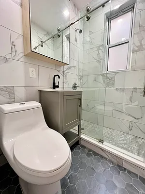 Rented by REAL New York | media 10