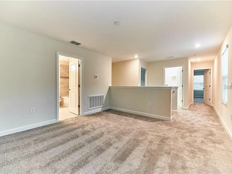 12027 Grammar Ln — Photo 9
