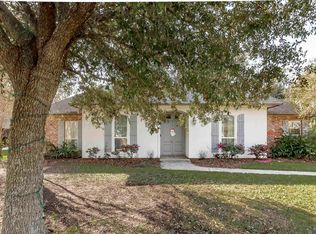 4253 Roseland Dr, Port Allen, LA 70767