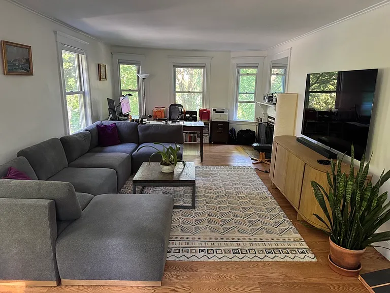 161 Highland Ave — Photo 13