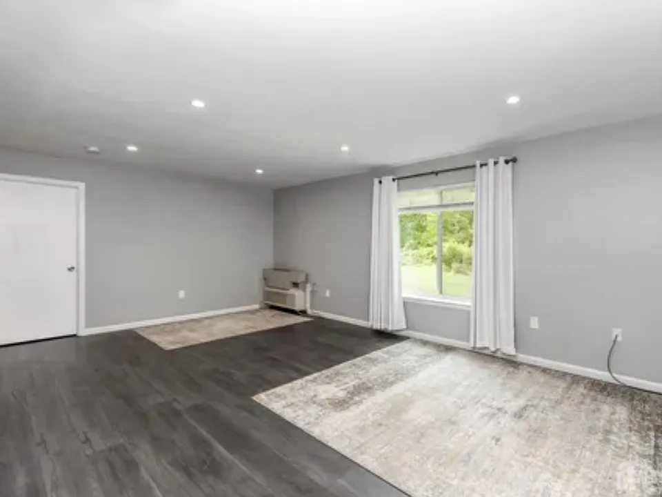 42 Norwich Pl