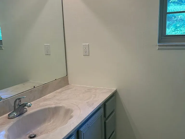 4320 Roundtable Ct — Photo 20