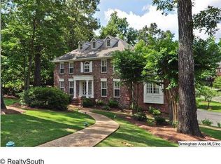 3712 Shady Cove Dr, Vestavia, AL 35243