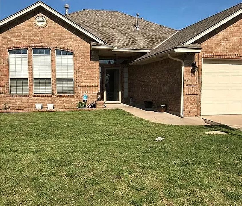 1st image of 3316 Sharon Dr