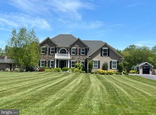 274 Stable View Dr, Port Matilda, PA 16870