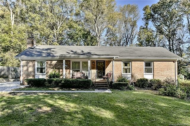 1st image of 500 Wilcrest Dr