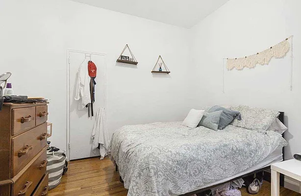 Rented by Compass | media 13