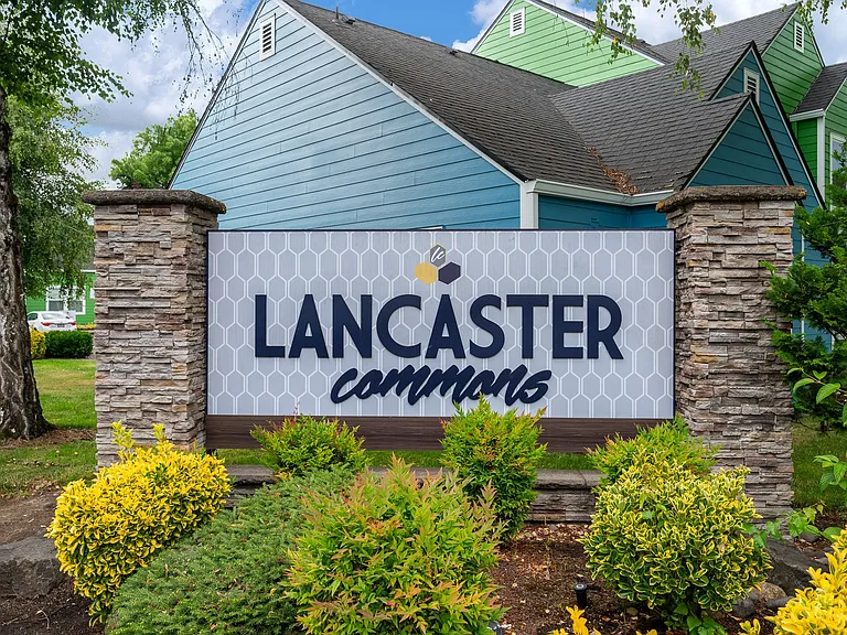 Lancaster Commons — Photo 20