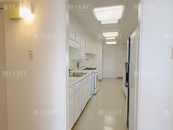 5th image of 4068A Mercury Cir SE