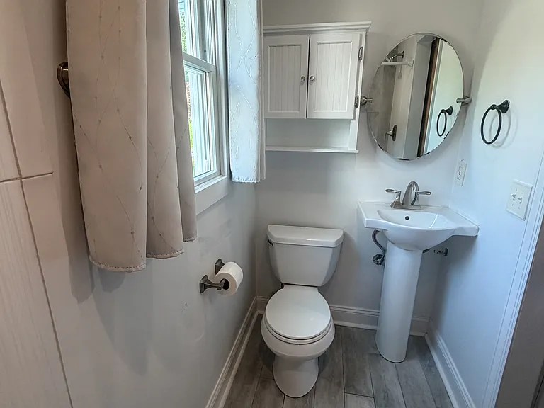 17 Kingsbury Rd — Photo 24