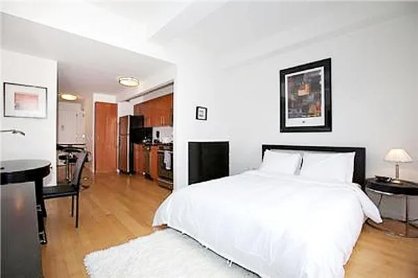 Rented by New York Residence | media 21