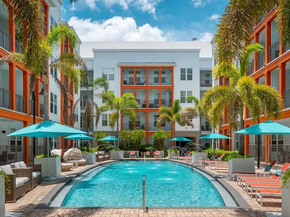 Havana Square Apartments