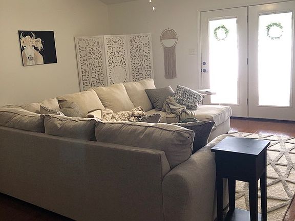 5th image of 8840 Carriage House Way