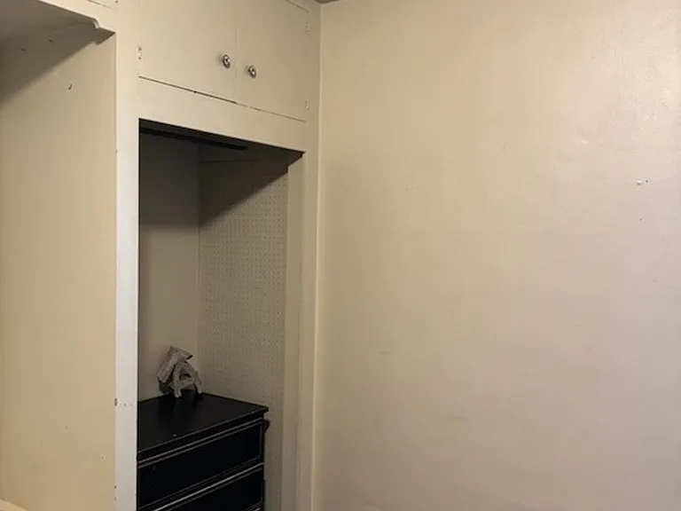 364 S 300 W — Photo 19