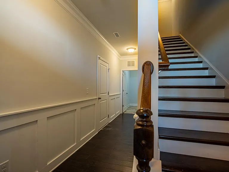 315 View Dr — Photo 5