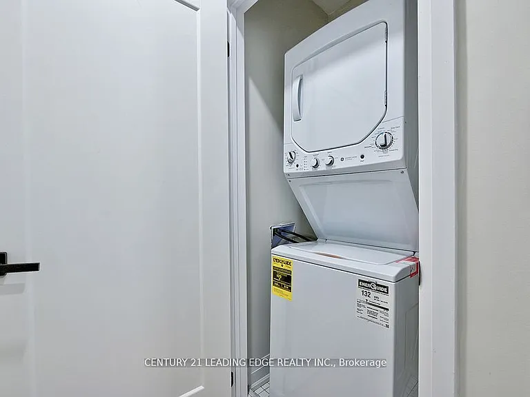 53 Boon Ave #3 — Photo 10