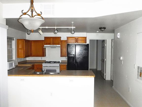 3rd image of 10290 Gilmore Canyon Ct Unit 101