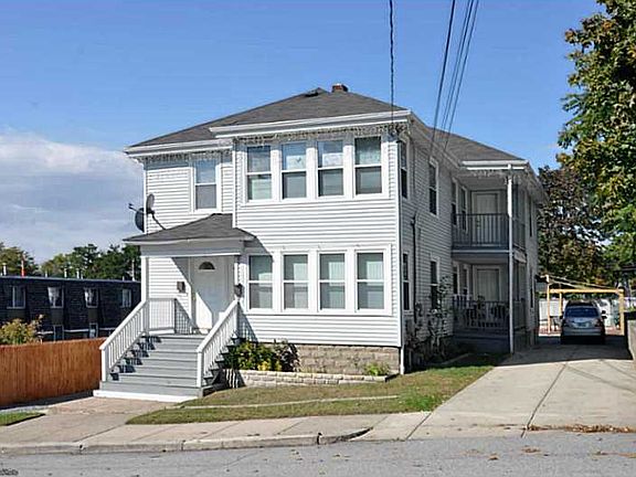 2nd image of 14 Rosewood St