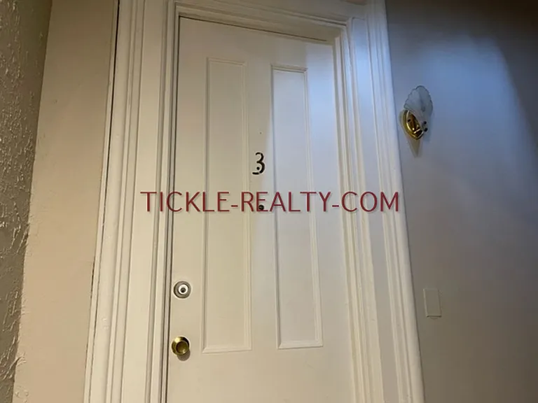 185 Park Ave — Photo 1