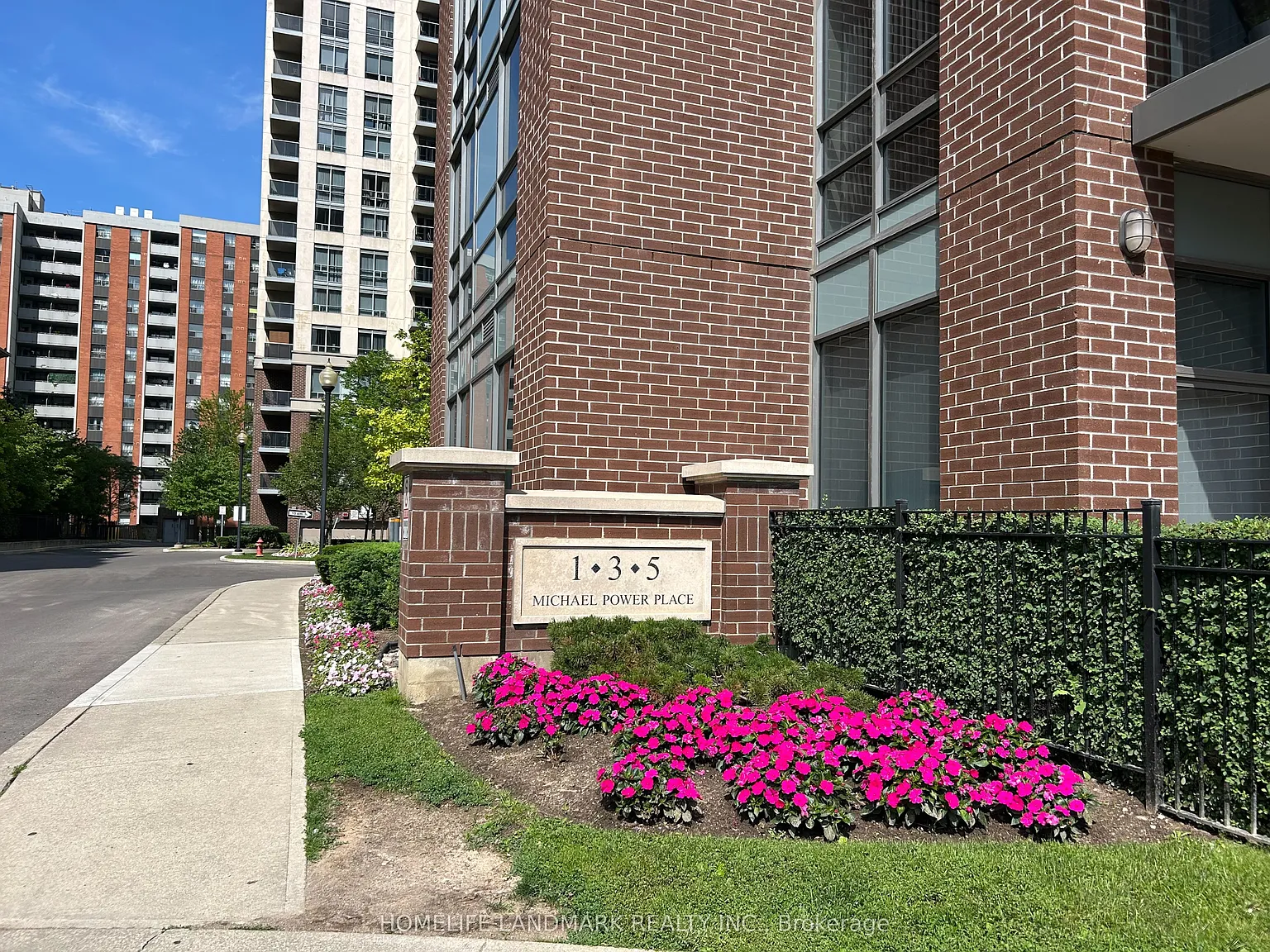 2 bed, $2,400 — Photo 2