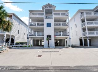 117 Florida Ave APT 2B, Carolina Beach, NC 28428