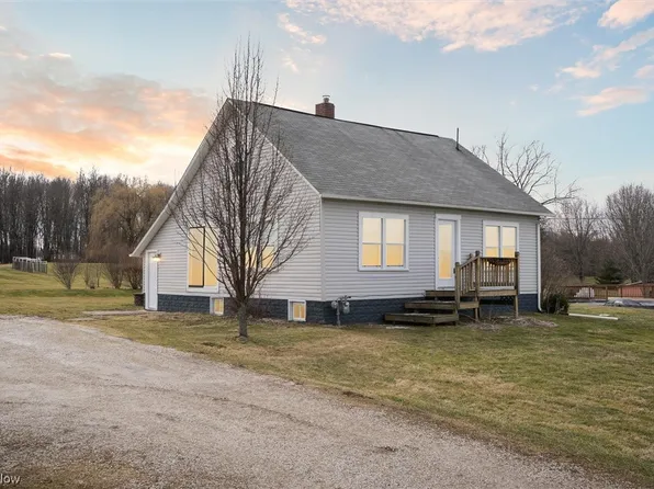 2462 S Ridge Rd E, Ashtabula, OH 44004