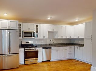 11 Hammond St #1, Somerville, MA 02143