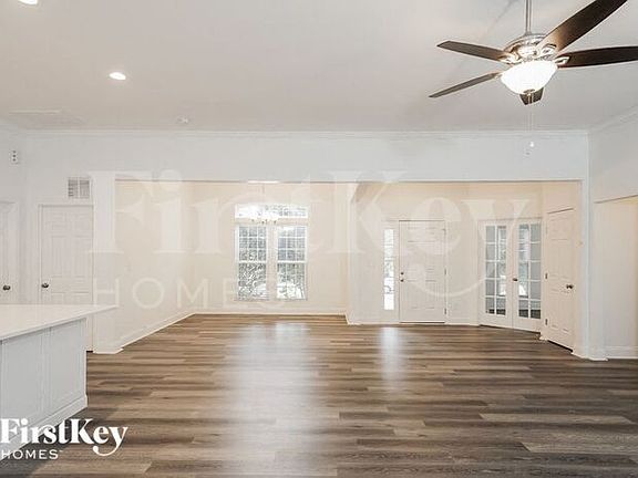 2nd image of 2710 Phillips Woods Ln