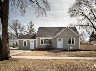 5449 W 85th St, Oak Lawn, IL