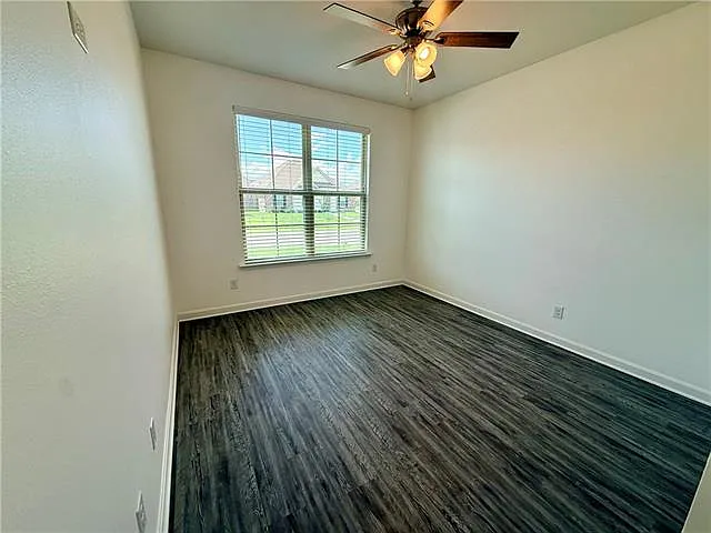 5916 Honey Glade Rd — Photo 9