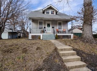 3932 Saint James Ave, Cincinnati, OH 45236