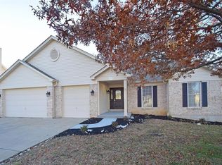 203 Charging Bear Dr, Wentzville, MO 63385