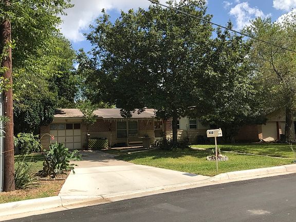 3rd image of 610 E Langley Blvd