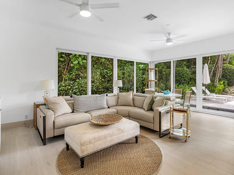 1100 N Ocean Blvd — Photo 11