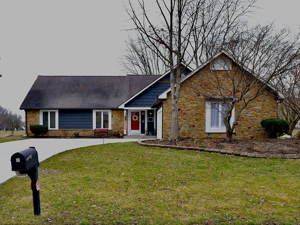 1st image of 20 Hampshire Ct