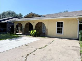 1003 Alta Vista Dr, Alamo, TX 78516
