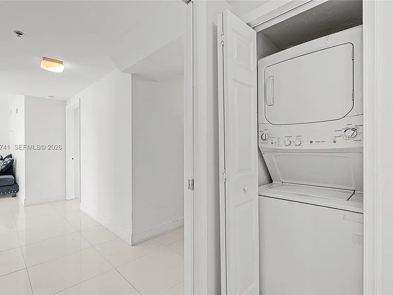6362 Collins Ave #614 — Photo 18