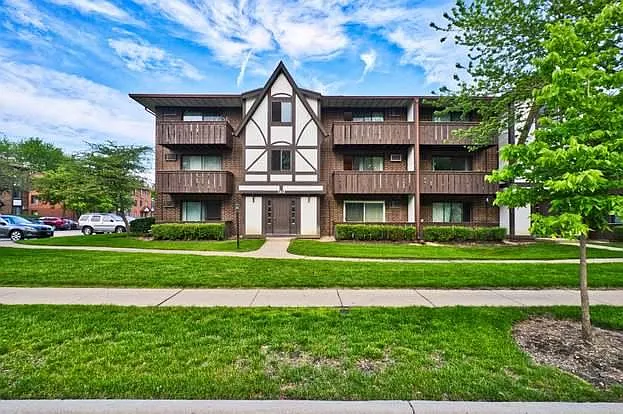 2 bed, 1.5 bath, 1000 sqft, $1,850 — Photo 1