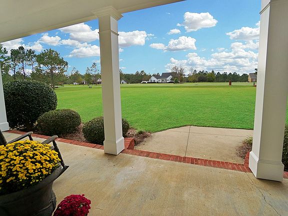 3rd image of 142 Plantation Dr