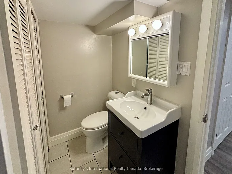 55 Courtice Cres #2 — Photo 8
