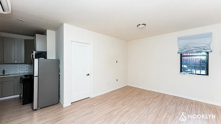 Rented by Nooklyn NYC LLC | media 23