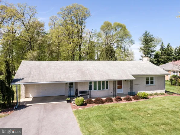 1610 Saint Paul St, Hampstead, MD 21074