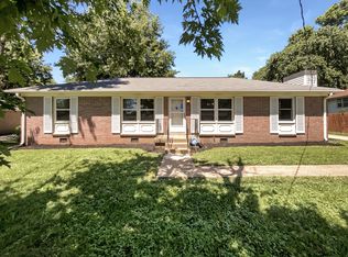 8221 Gordon Ln, Hermitage, TN 37076