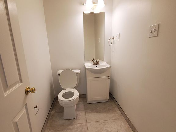 4th image of 7310 W Diversey Ave #1
