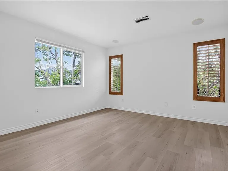 1908 Blazewood St — Photo 21